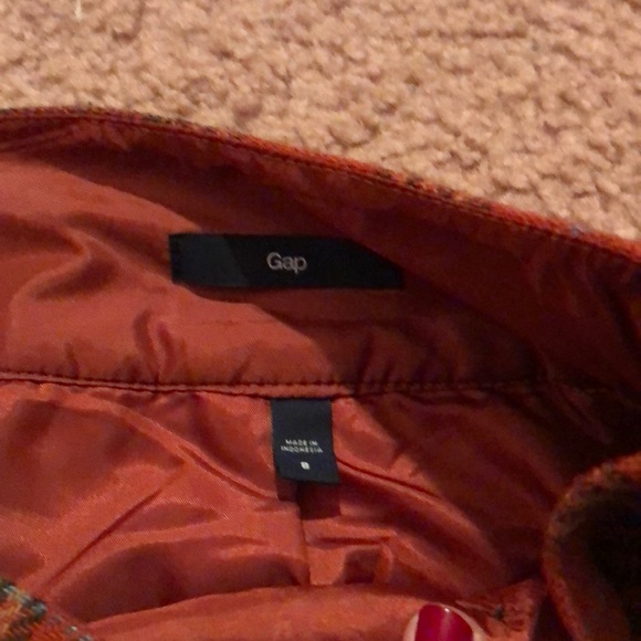 Plaid Gap Skirt - Picture 3 of 3